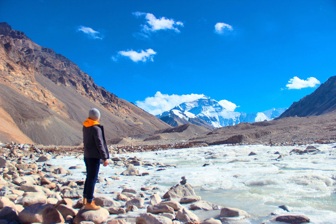 【挑战经典，巅峰之旅】羊湖+日喀则+珠穆朗玛峰+纳木措4日游(免费代办边防证)